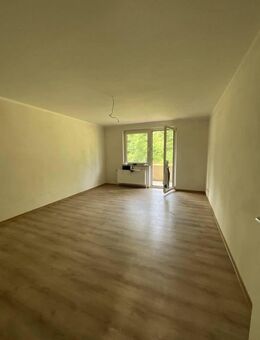Bezugsfertige 3 Zimmer mit Balkon: Dein neues Zuhause - Plettenberg