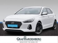 Hyundai i30, 1.4 Style Automatik, Jahr 2017 - Offenburg