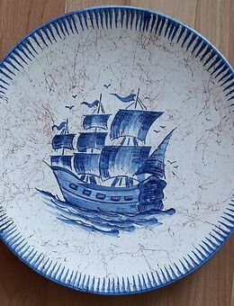 Keramikteller /Wandteller mit Schiffsmotiv, handbemalt, ca. 28 cm - Hürth