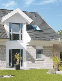Danhaus: Wo moderne Architektur auf Nachhaltigkeit trifft. - Langenfeld (Rheinland)