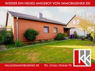 Weyhausen: Modernisiertes Einfamilienhaus mit Wintergarten auf schönem Eigentumsgrundstück - Weyhausen