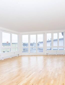 Ihr Wohntraum: familienfreundliche 5-Zimmer-Whg mit riesiger Terrasse! TOP Zustand-bezugsfrei!Aufzug - Berlin