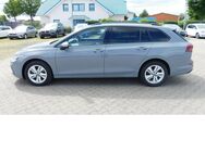 VW Golf Variant, 2.0 VIII Comfort Life TDI, Jahr 2021 - Vordorf