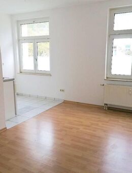 !! kleine 1-Zimmer-Wohnung mit Miniküche in ruhiger Nebenstraße !! - Chemnitz
