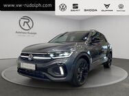 VW T-Roc, 1.5 TSI R-Line Black Style, Jahr 2024 - Oelsnitz (Erzgebirge)