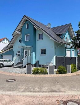 Einfamilienhaus der Begierde! Junges, modernes Haus mit Doppelgarage, Keller und großem Garten. - Schwanau