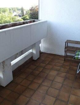 Schicke, gepflegte 2 Zimmerwohnung in Troisdorf-Friedrich-Wilhelms-Hütte mit Balkon, Tiefgaragenstellplatz zu verkaufen - Troisdorf