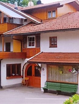 Vielseitig nutzbarer Gebäudekomplex mit 6 Wohneinheiten und Werkstatt in direkter Zentrumslage - Bodenmais