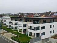 ERSTBEZUG: Exklusive 3-Zimmer-PENTHOUSE Wohnung (KFW 55) mit großem Süd-Balkon, EBK, Tiefengaragen- und Außenstellplatz, sowie Aufzug in Bochingen - Oberndorf (Neckar)