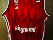 FC Bayern Basketball Trikot 24/25 Heim mit Original Unterschriften Neu - Saarbrücken