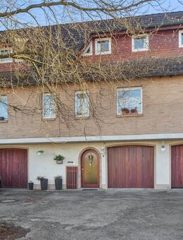 Privates Bieterverfahren: Wohnen mit Stil - Großzügige Ruheoase in attraktiver Lage von Remscheid - Remscheid