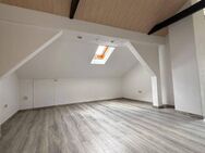 Charmante 3-ZKB mit Garten und Garage in Bad Endbach - Bad Endbach