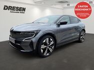 Renault Megane, E-Tech 100 elektrisch °, Jahr 2024 - Neuss