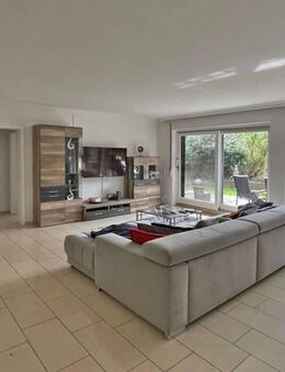 Immobilien-Richter: Elegante 3-Zimmer-Wohnung mit Traumgarten in Toplage von Düsseldorf-Ludenberg - Düsseldorf