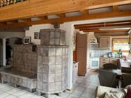 Sehr gepflegtes Einfamilienhaus mit Einliegerwohnung, Doppelgarage, PKW-Stellplätzen und Garten - Endingen (Kaiserstuhl)