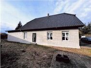 Einfamilienhaus mit großem Garten und Garage zu vermieten - Wustermark