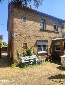 Gemütliches Einfamilienhaus | mit Hof und Garten - Bitterfeld-Wolfen