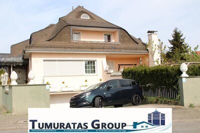 Exklusive Luxusvilla mit Schwimmbad und Einliegerwohnung in top Lage!
