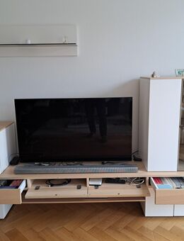 Fernsehmöbel Esche hell und Naturlack weiss - Zürich