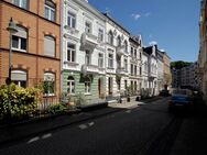 Erdgeschoßwohnung im historischen Altbau, komplett renoviert - Stolberg (Rheinland, Kupferstadt)