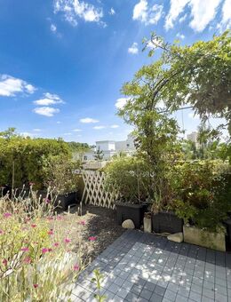 *** Stilvoll über den Dächern: helle Dachterrassenwohnung mit Weitblick *** - Wiesloch