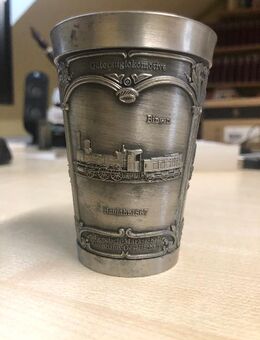 Zinnbecher mit Eisenbahnmotiven - Gelsenkirchen