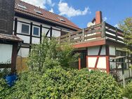 Sibbesse-Adenstedt: Großzügige Doppelhaushälfte mit Sauna, Balkon und Garage - Adenstedt