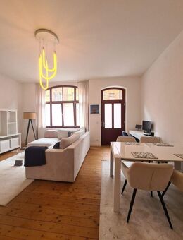 Schöne Altbauwohnung 2 ZKB-Terrasse zum 1.2.2026 an Berufstätige - Kassel