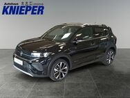 VW T-Cross, 1.5 TSI R-Line, Jahr 2024 - Zetel