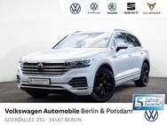 VW Touareg, 3.0 V6 TDI AG8 Eleg, Jahr 2023 - Berlin