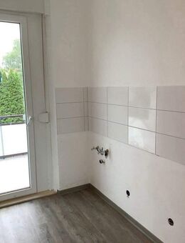 Wir renovieren noch für Sie diese 2 Zimmerwohnung mit Balkon! - Bamberg