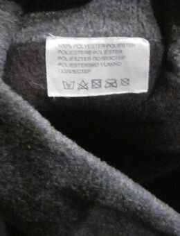 Einheitsgröße: 3 Wintermützen, grau + 2x schwarz, neuwertig - nur je 2 - 3x getragen, je 1,- - München