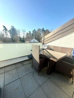 Elegantes 4-Zimmer-Penthouse in kleiner, ruhiger Anlage - Wohnen auf höchstem Niveau - Waldkraiburg