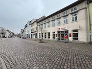 8% Rendite - Steigerungspotential - Geschäftshaus im Herzen von Salzwedel - 10-Jahres-Mietvertrag - Salzwedel (Hansestadt)