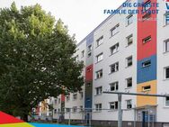 2 Zimmer, großer sonniger Balkon und Tageslichtküche - Chemnitz