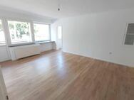 Schöne helle 2 Zimmer-Wohnung mit 2 Balkonen sucht Nachmieter! Frei ab sofort! - Wilhelmshaven