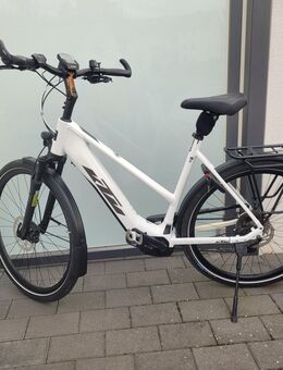 KTM E-Bike Macina Tour CX610 weiß zu verkaufen - Gernsheim (Schöfferstadt)