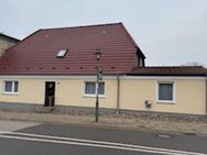 Ein Haus mit 3 Wohnungen und viel Nebengelass! - Garz (Rügen)