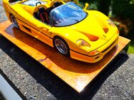 Ferrari 1:18 auf Wurzelholzplatte Sonderidition Bburago Neu - Meckenheim