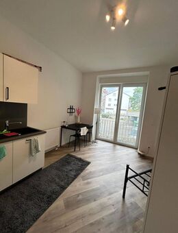 Mitten in STUTTGART ! Wunderschöne vollmöbilierte Studioapartments zur Miete - Stuttgart