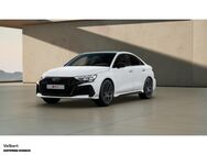 Audi RS3, LIMOUSINE, Jahr 2025 - Velbert