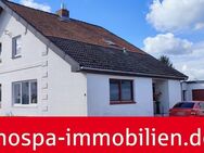 Ebenerdig bewohnbare und vielfach modernisierte Doppelhaushälfte mit Balkon und Garage! - Rendsburg