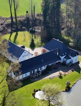 Märchenland :) Exklusiver Gutshof mit Nebengebäuden, Stallungen & Naturteich - Essen