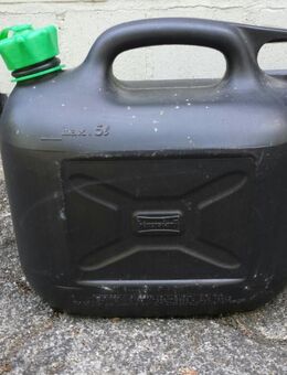 Kraftstoff Kanister Benzinkanister   5 Liter - Kassel Brasselsberg