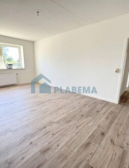 4- Zimmer- Erdgeschosswohnung mit neuer Einbauküche, aktuell in Renovierung - Lübz