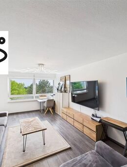 Sehr schöne 4-Zimmer-Wohnung, Aufzug, überdachter Balkon mit toller Aussicht, 1 x TG, Keller, EBK - Baltmannsweiler