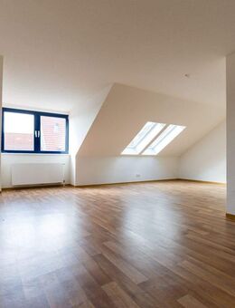 Charmante 3-Zimmer-Dachgeschosswohnung im Herzen der City - Wolmirstedt