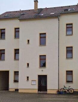 2 Raumwohnung mit PKW-Stellplatz im Hof - Groitzsch