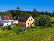 Einfamilienhaus mit Vollwärmeschutz und großem Garten in idyllischer Randlage - Kemnath