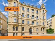 Stilvolle 2-Zimmer-Altbauwohnung mit Terrasse in denkmalgeschütztem Gebäude - Augsburg